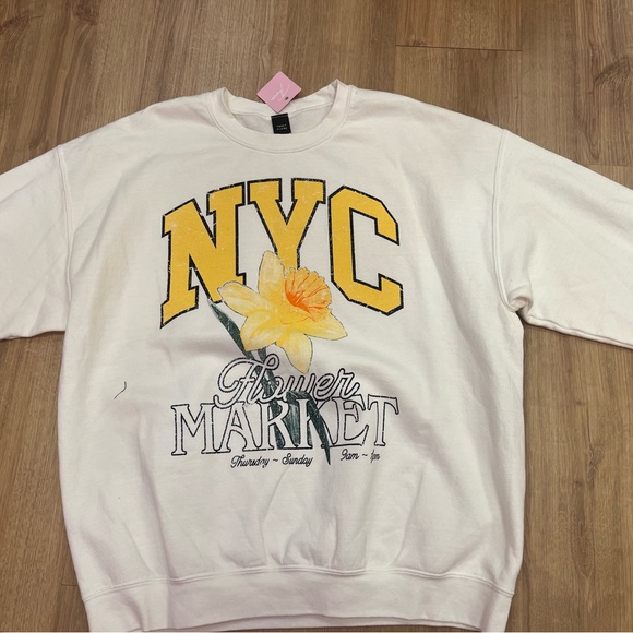 White pullover NYC flower market sweater - Picture 2 of 2